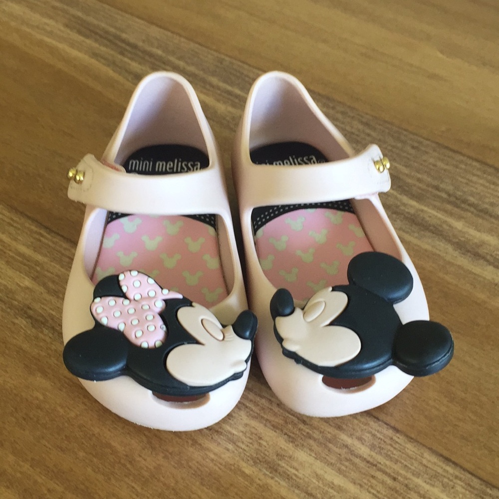 Mini Melissa Minnie and Mickey Mouse kissing shoes